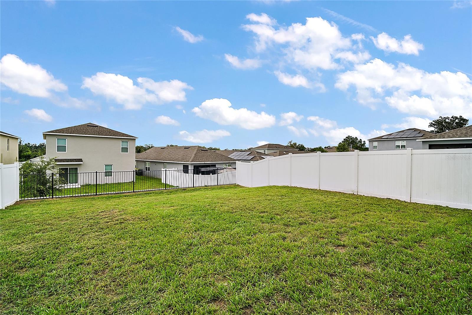 Image 38 of 43 For 30422 Pintail Drive