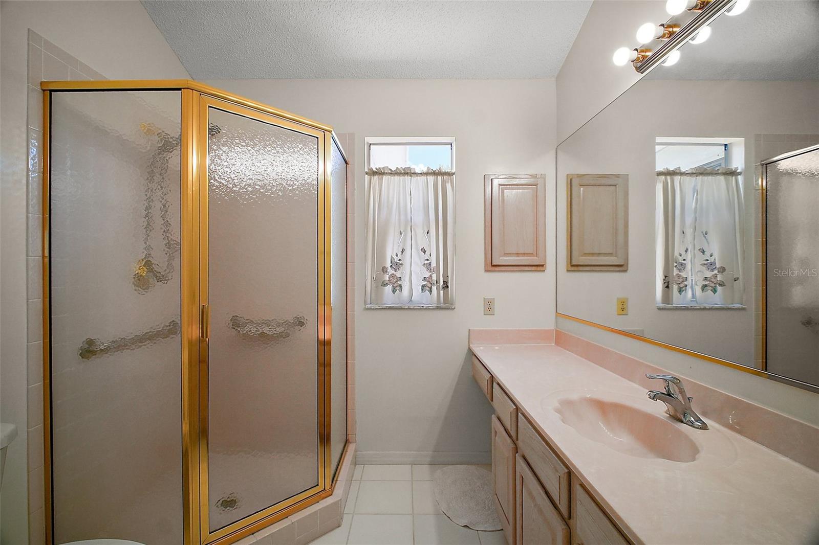 Image 17 of 31 For 1007 Diego Court
