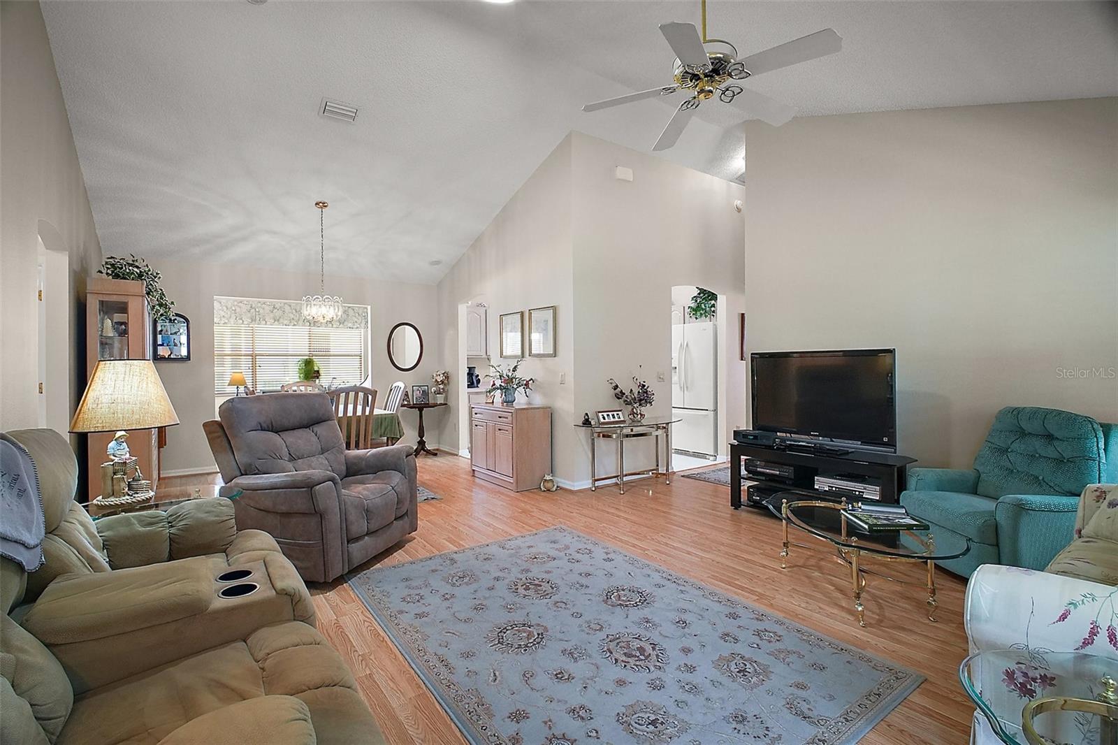 Image 7 of 31 For 1007 Diego Court