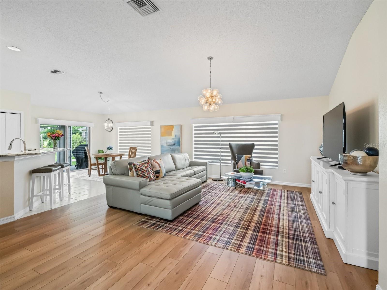 Image 10 of 36 For 3057 Saint Thomas Lane