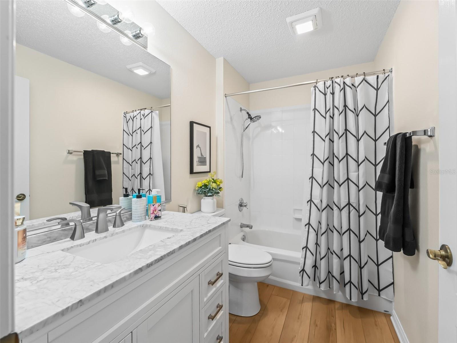 Image 30 of 36 For 3057 Saint Thomas Lane