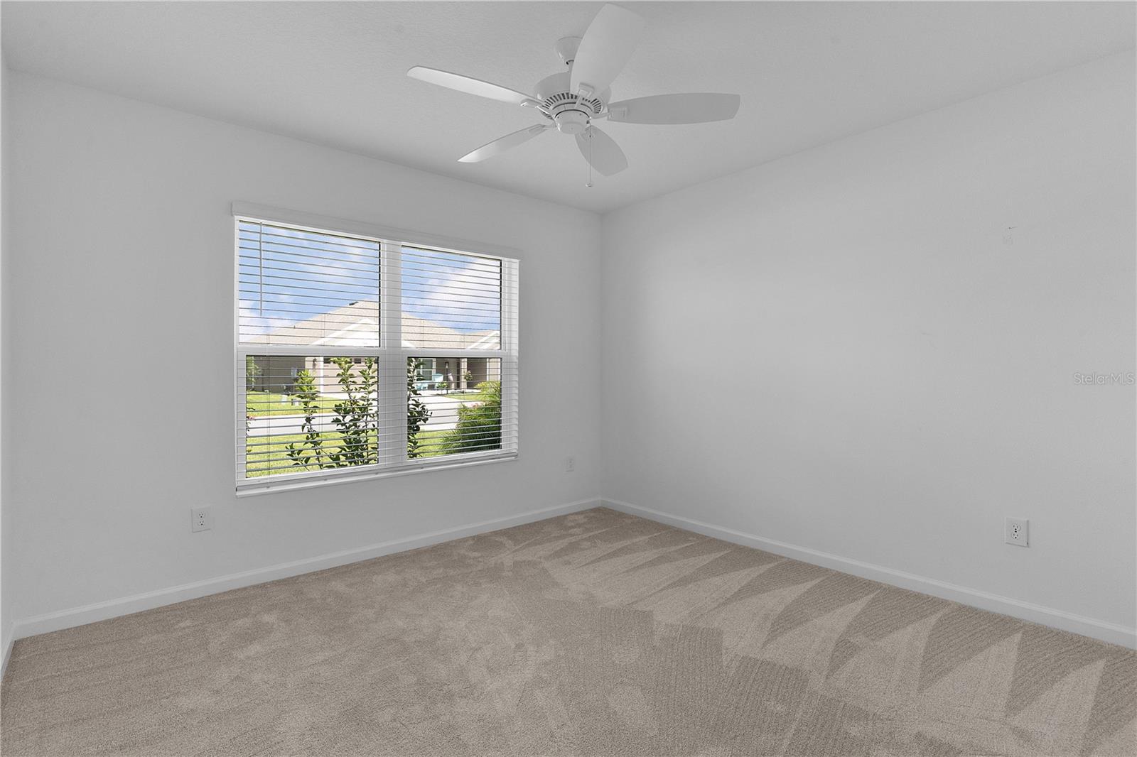 Image 32 of 47 For 6949 Minchew Circle