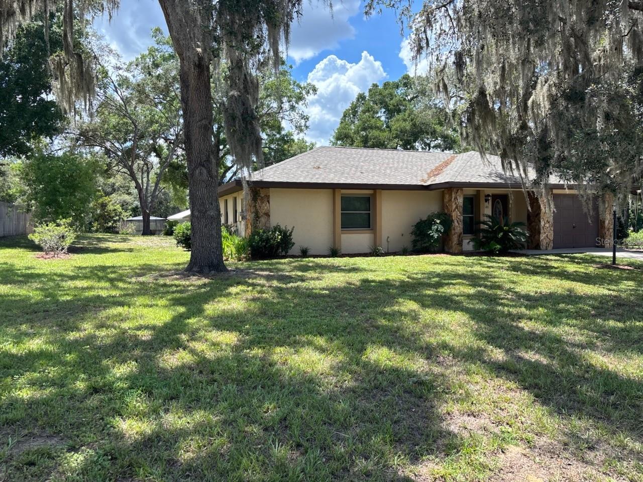 Image 3 of 32 For 7186 Whippoorwill Terrace