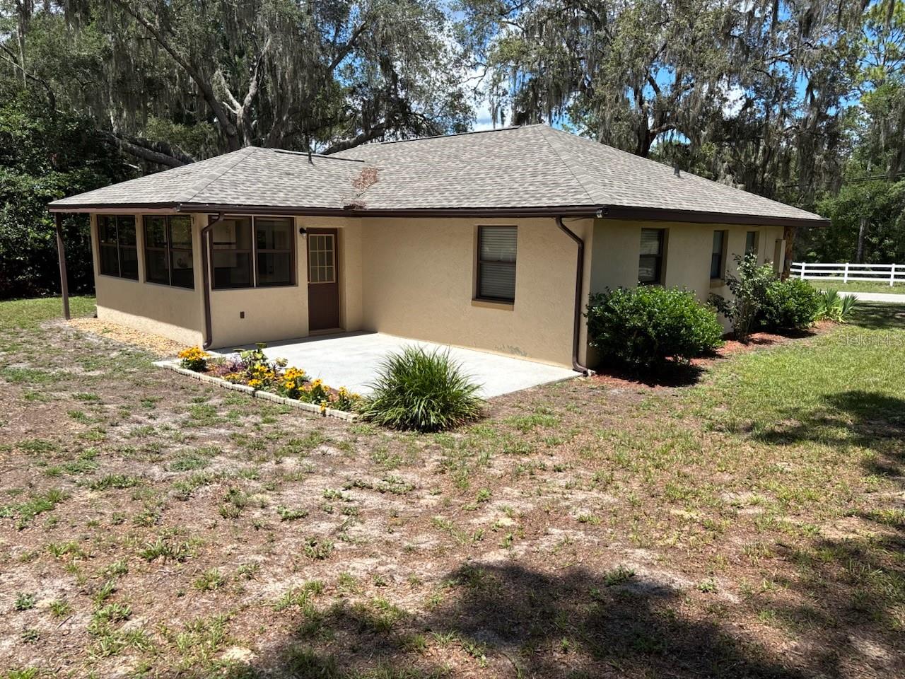 Image 4 of 32 For 7186 Whippoorwill Terrace