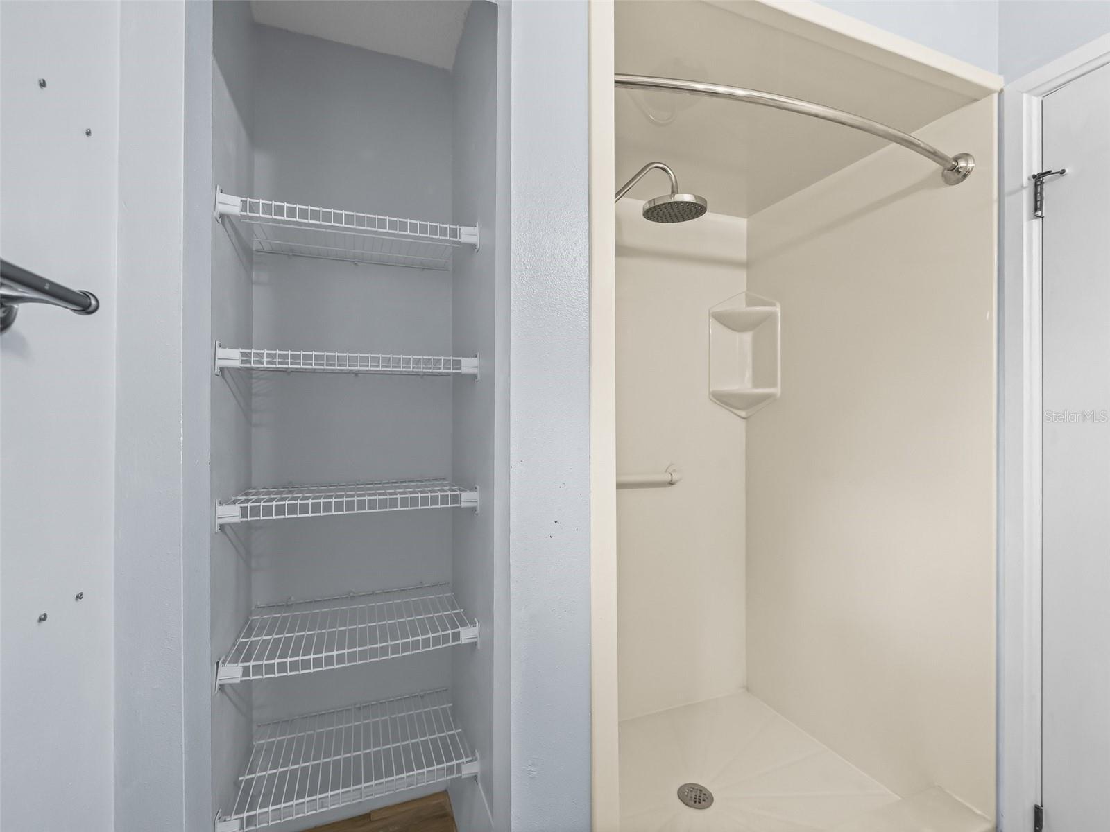 Image 12 of 32 For 10161 87th Terrace