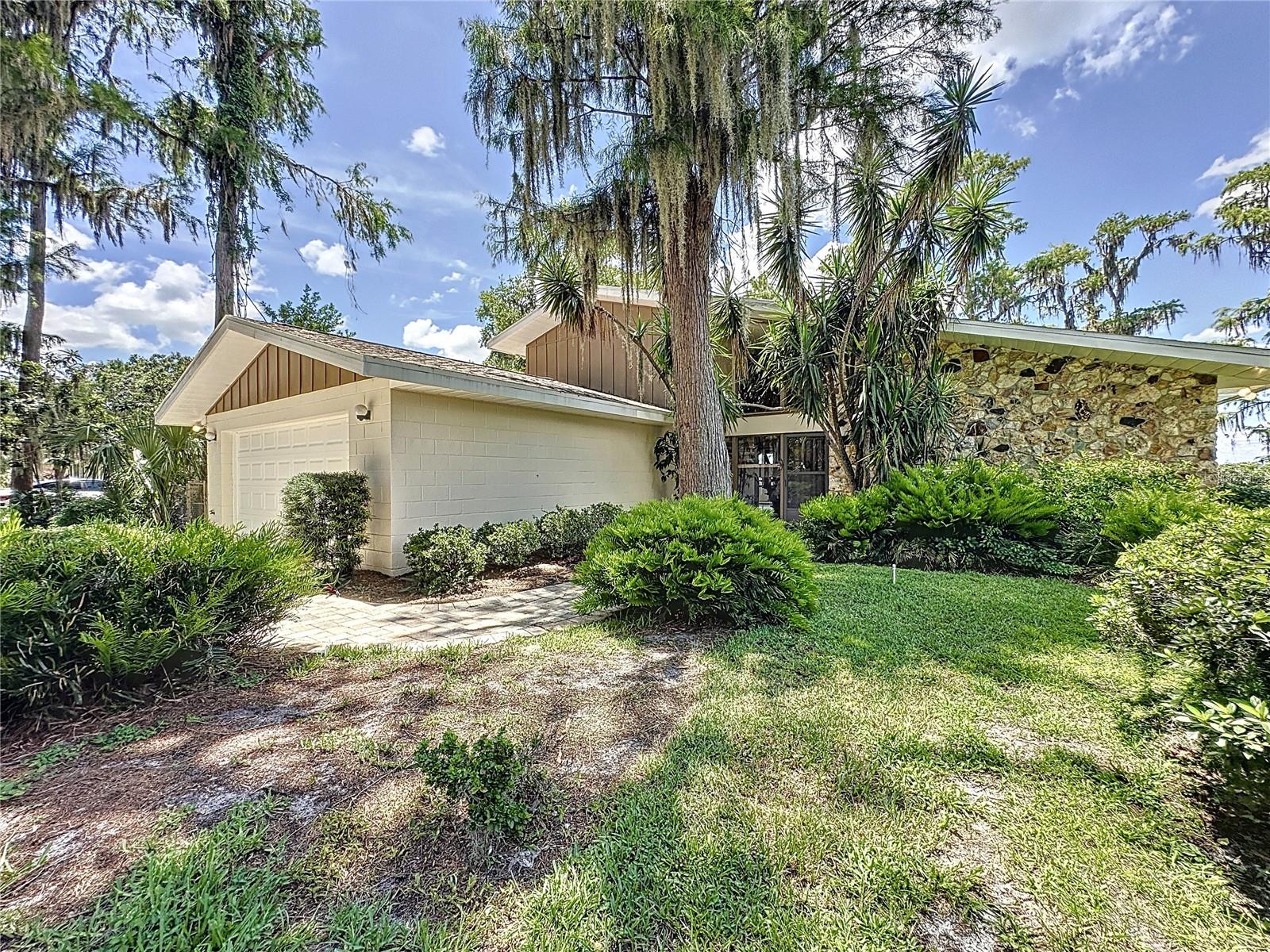 Image 3 of 84 For 11401 Cypress Drive