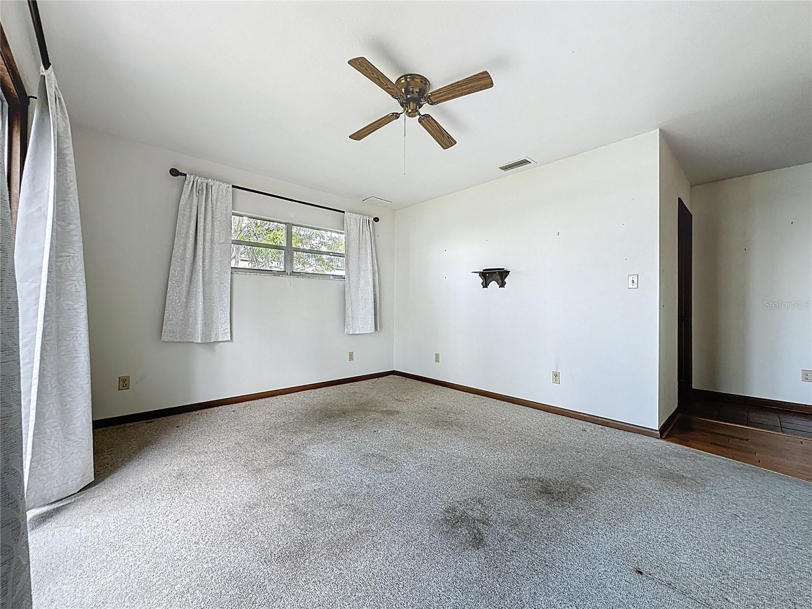 Image 47 of 84 For 11401 Cypress Drive