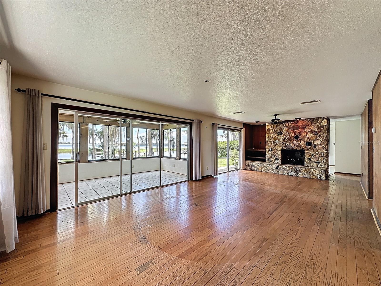 Image 58 of 84 For 11401 Cypress Drive
