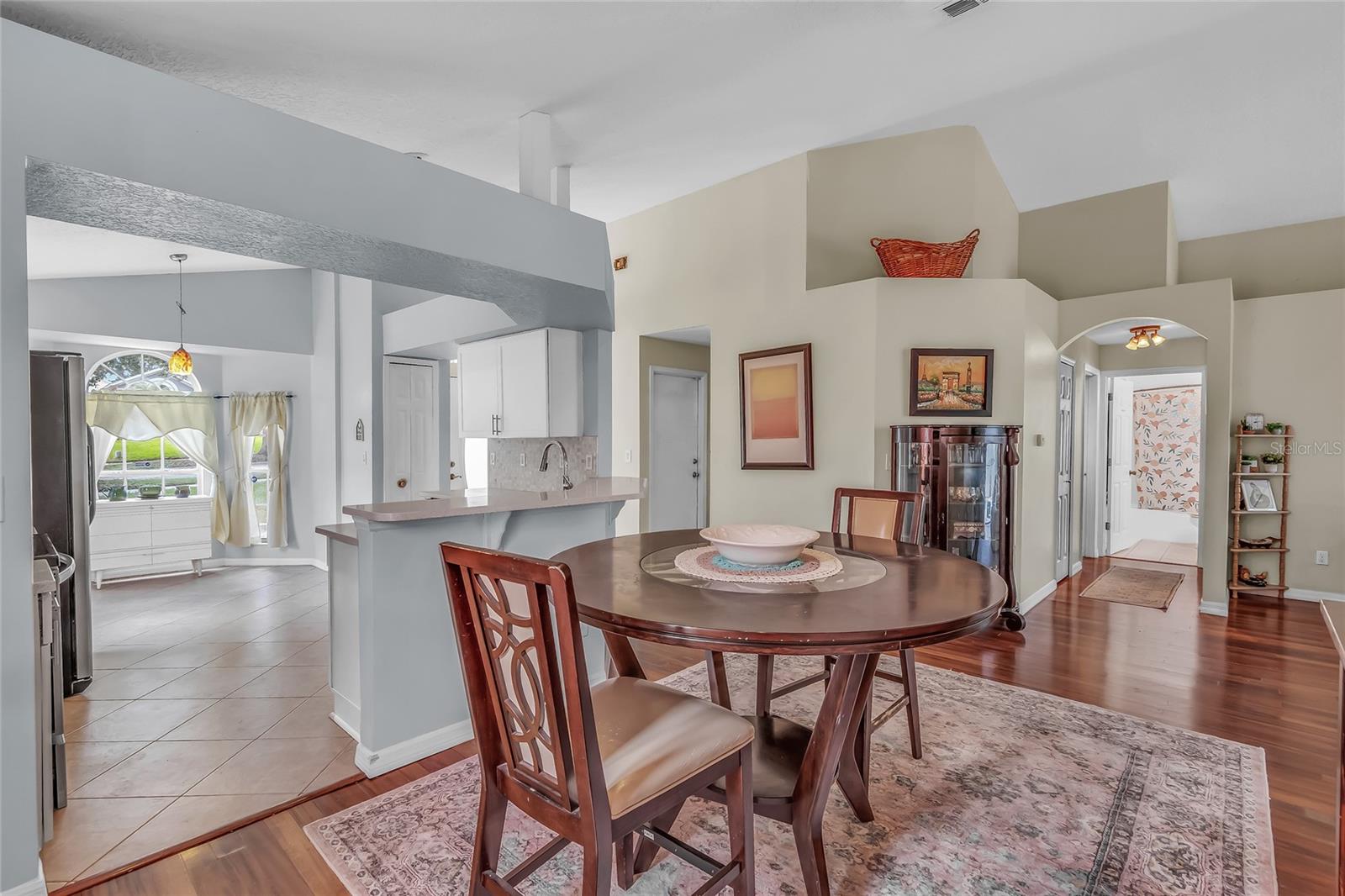 Image 10 of 40 For 1906 Chathamoor Drive