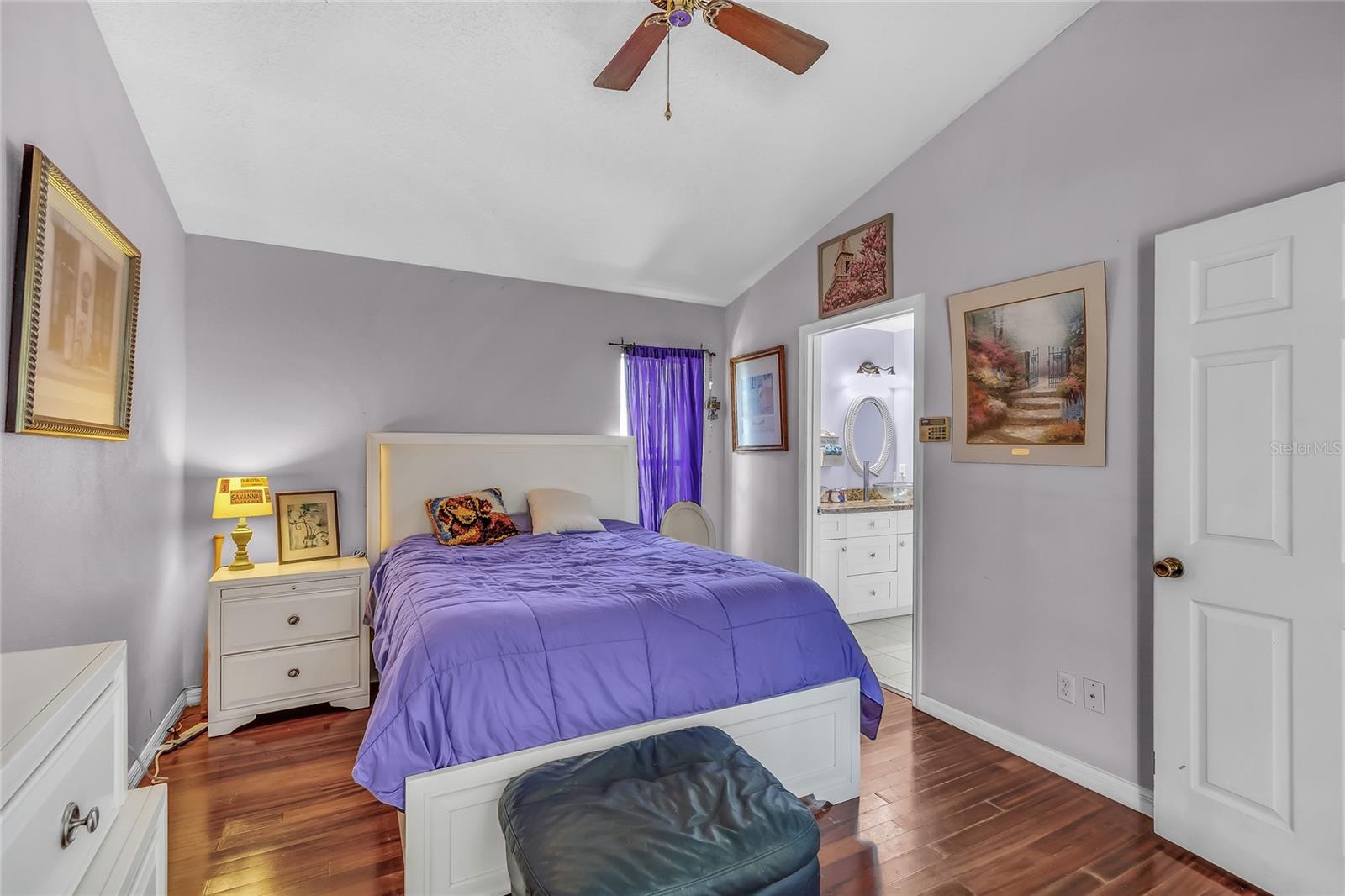 Image 24 of 40 For 1906 Chathamoor Drive