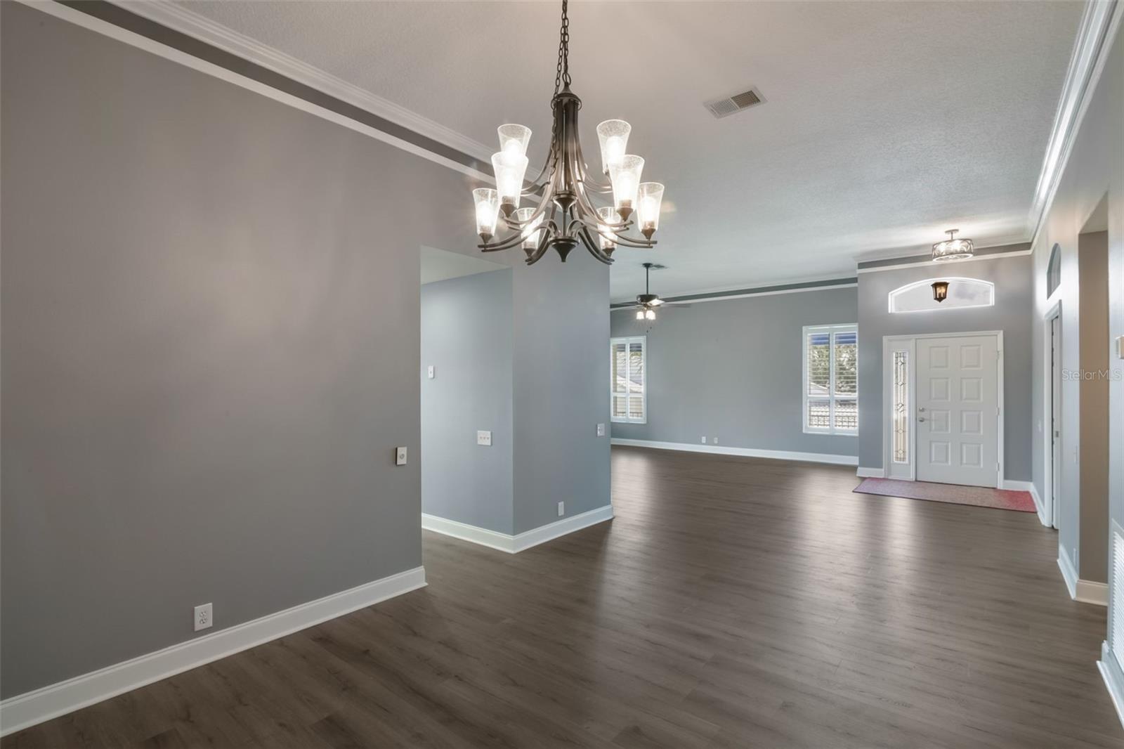 Image 8 of 76 For 6036 Topsail Road