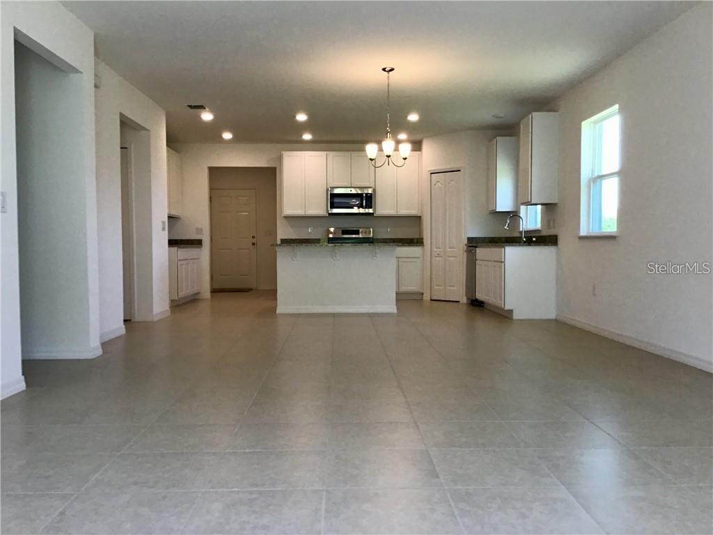 Image 4 of 10 For 15514 Gemini Drive