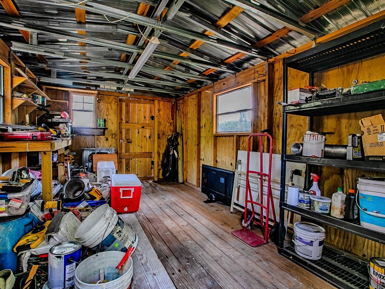 Image 33 of 56 For 6731 Lake Griffin Road