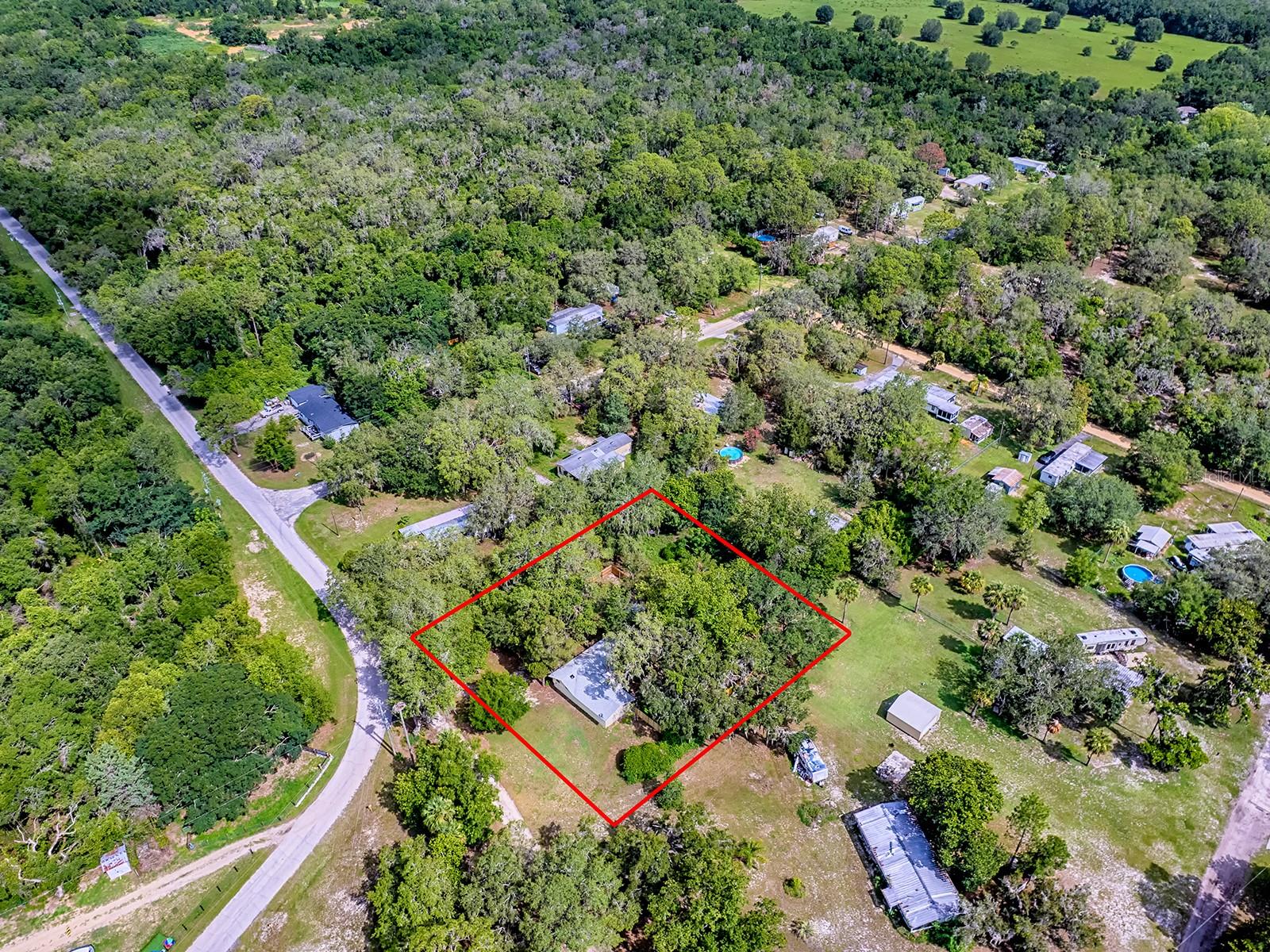 Image 40 of 56 For 6731 Lake Griffin Road
