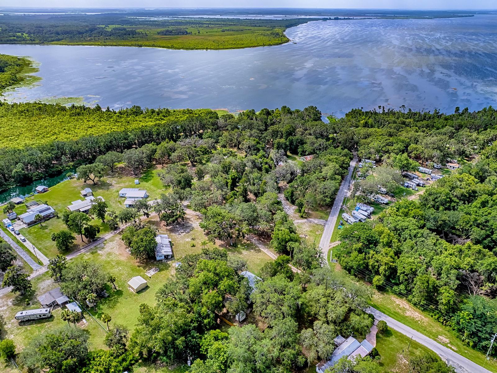 Image 45 of 56 For 6731 Lake Griffin Road