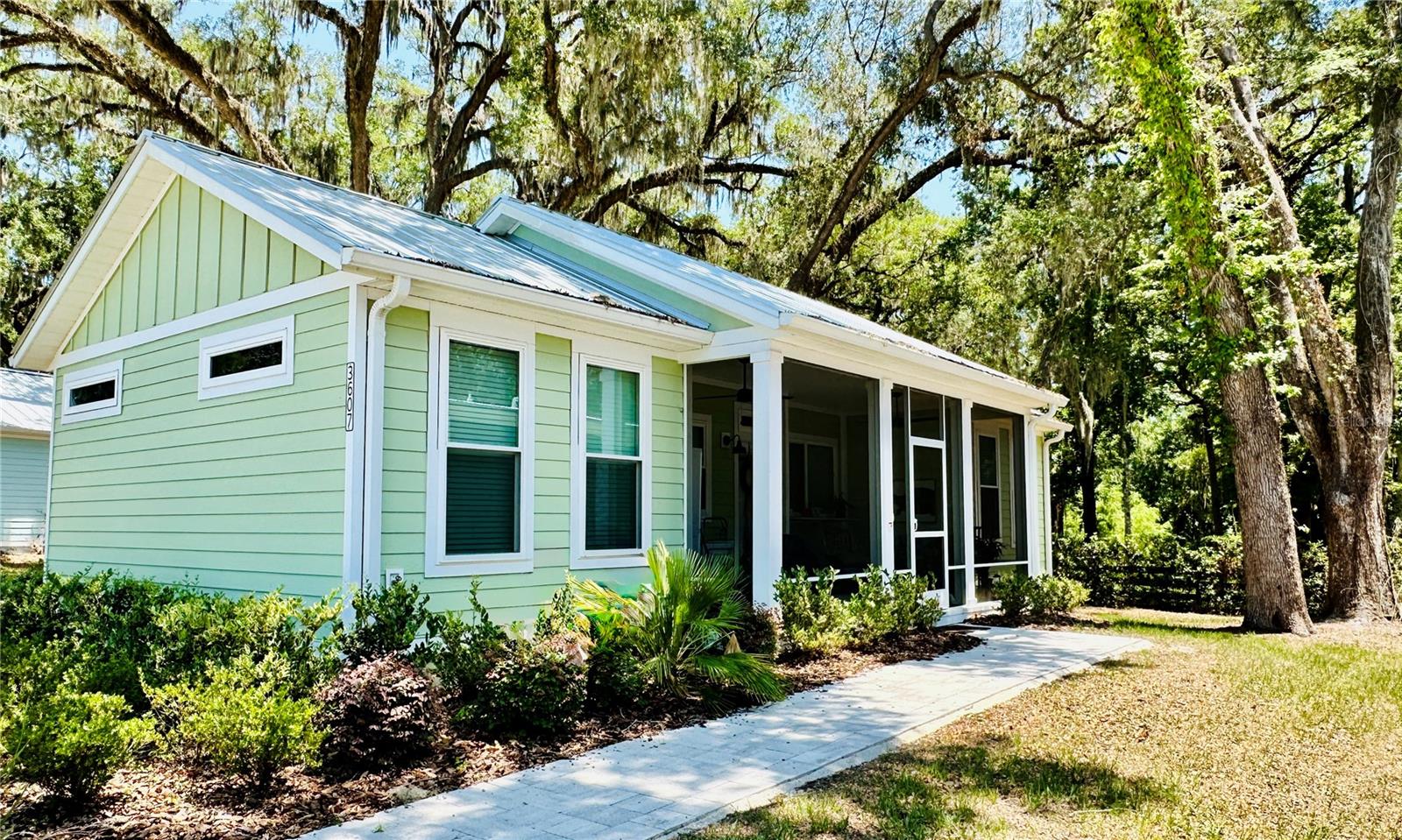 Details for 3607 Umbrella Tree Lane, OXFORD, FL 34484
