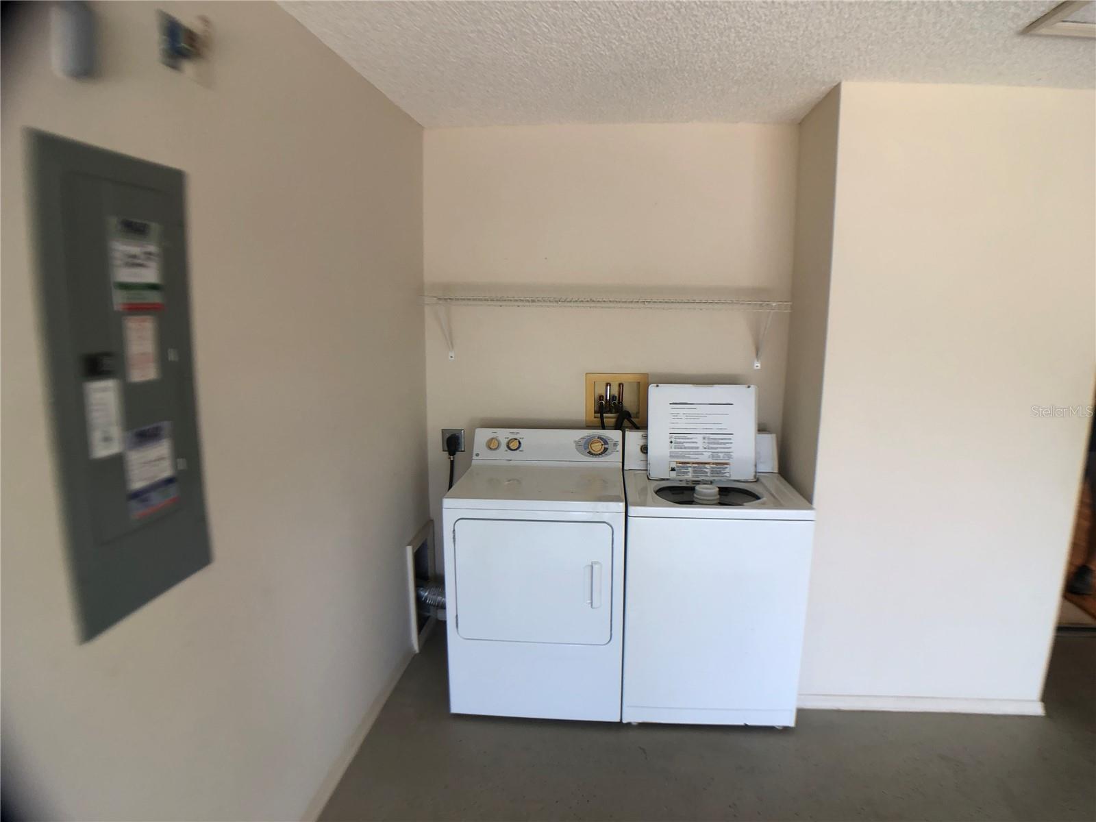 Image 15 of 15 For 2099 Broyhill Avenue