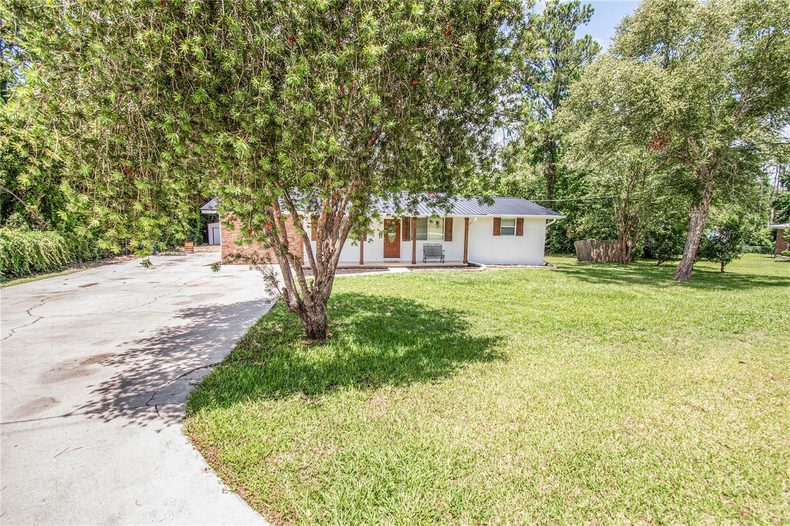 Image 61 of 64 For 25 Jule Road