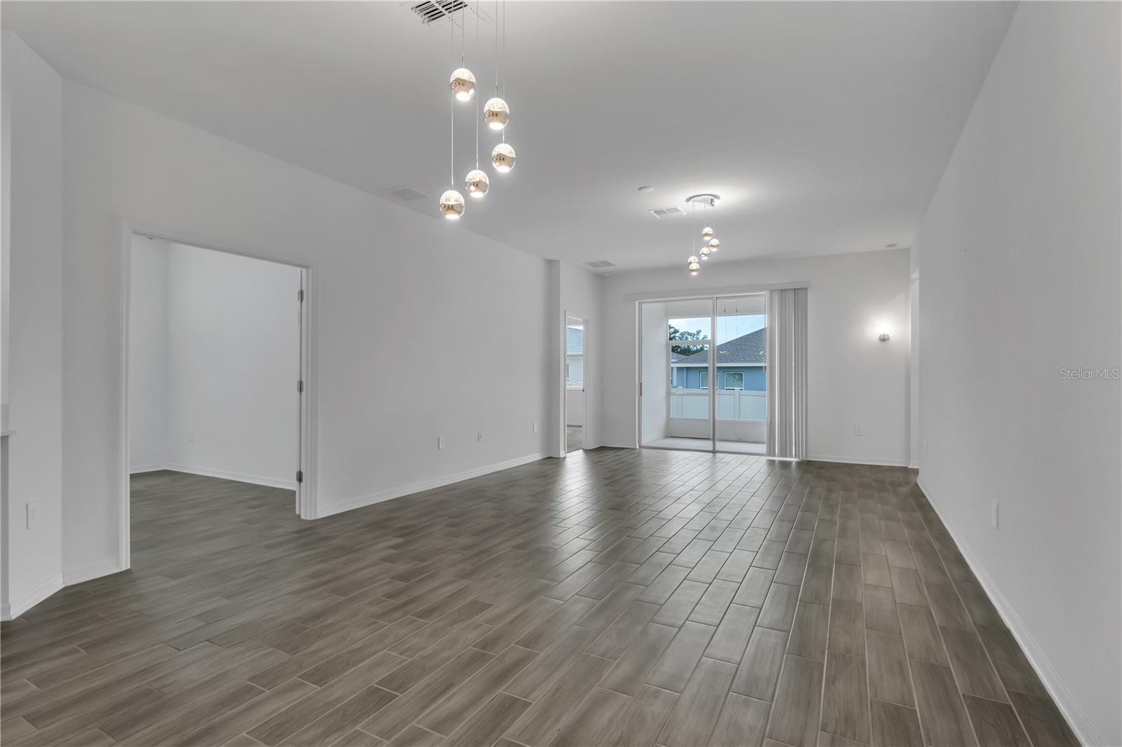 Image 3 of 35 For 920 Serchio Street