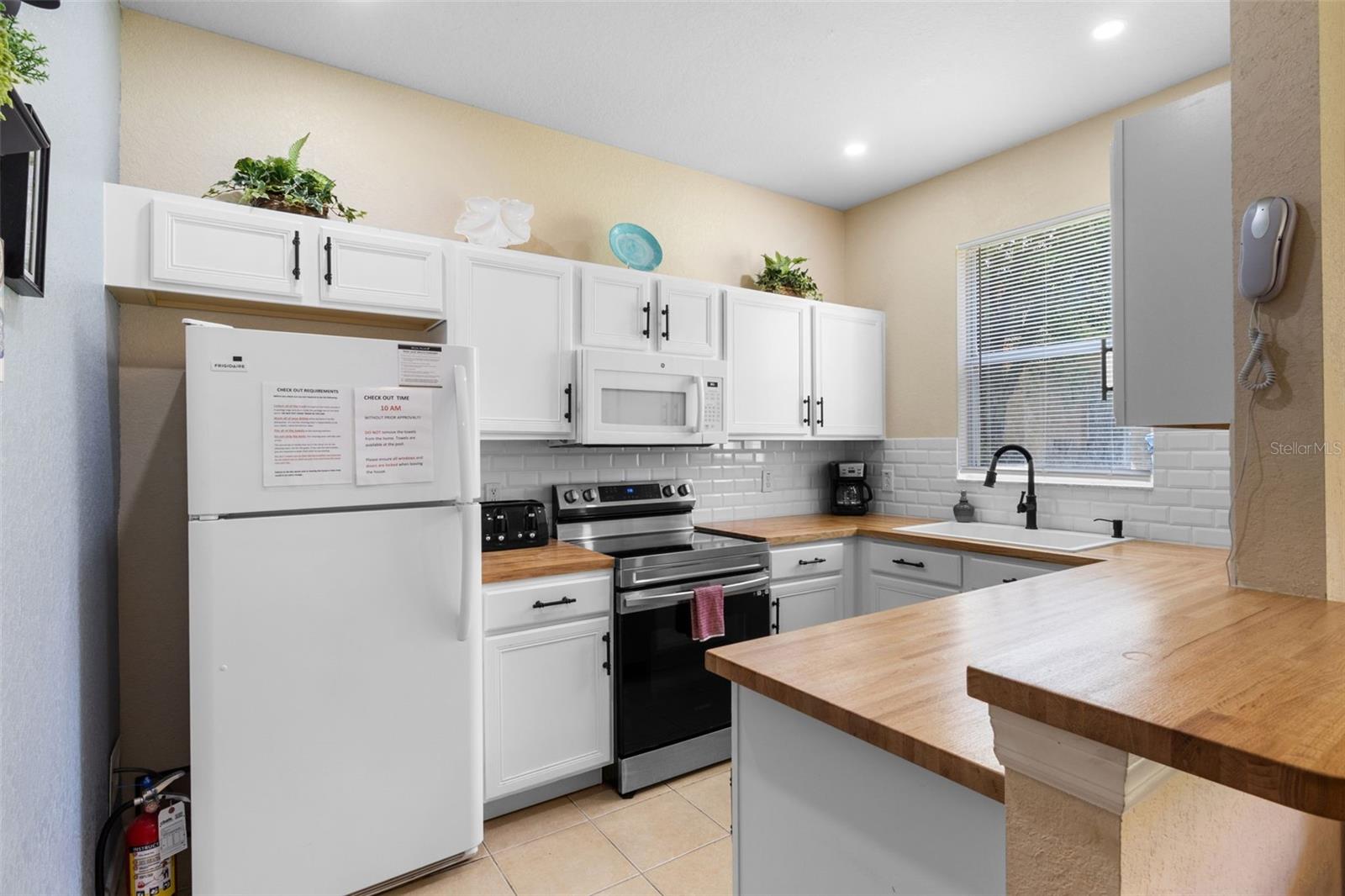 Image 10 of 52 For 624 Terra Lago Street