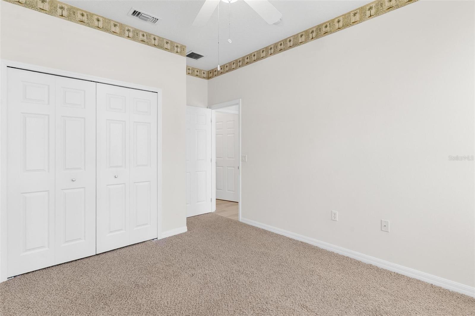 Image 30 of 43 For 425 Glen Arbor Lane
