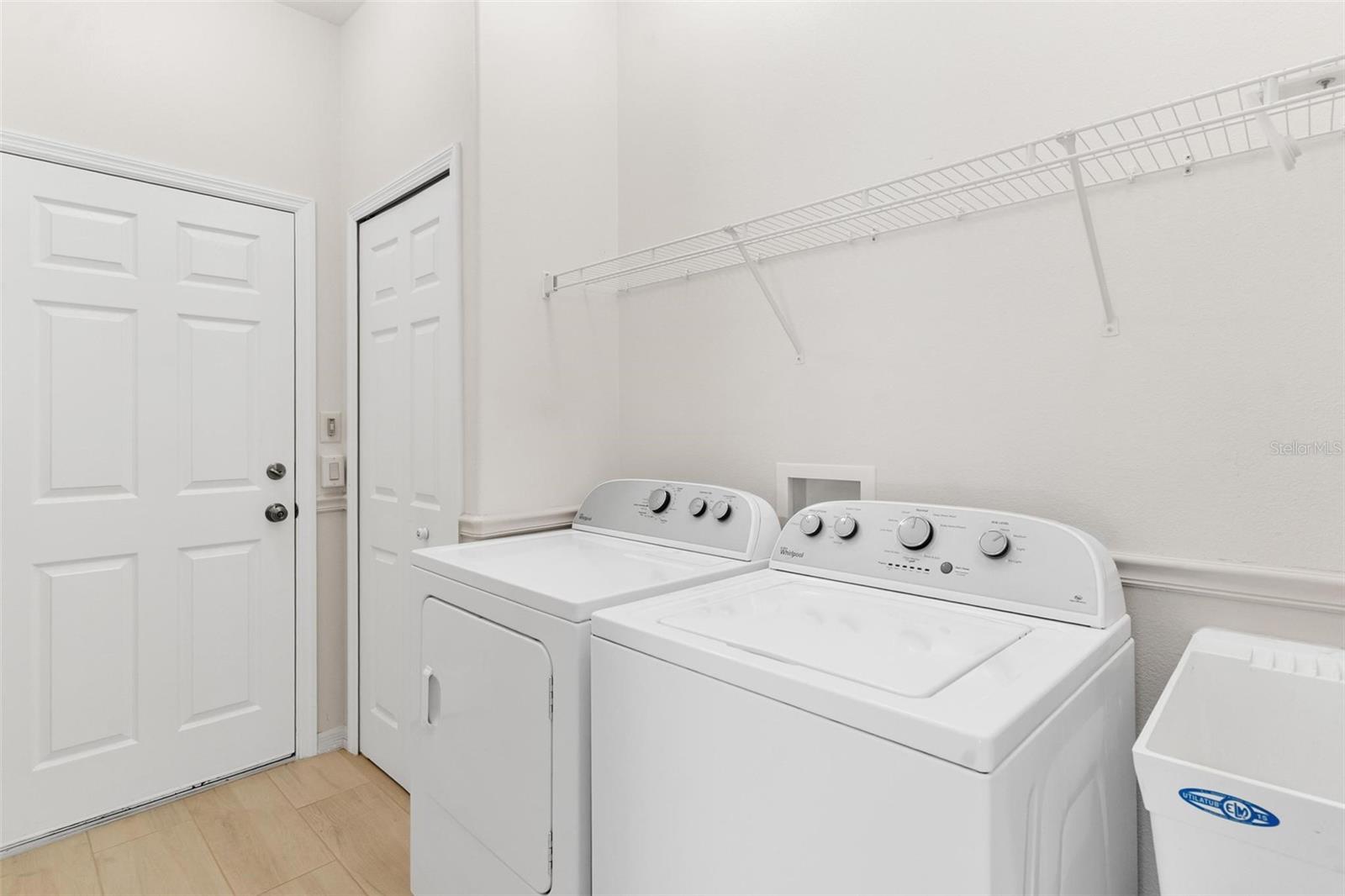 Image 33 of 43 For 425 Glen Arbor Lane