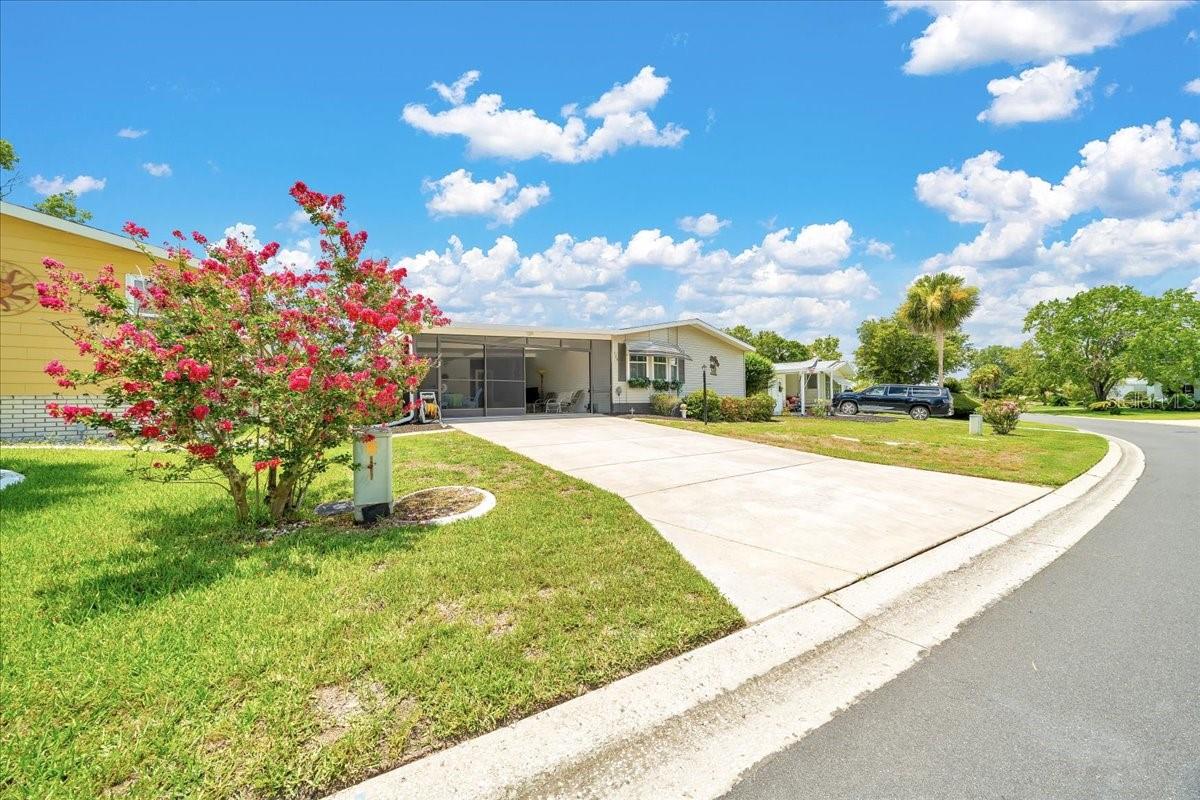Image 3 of 52 For 926 Saint Andrews Boulevard