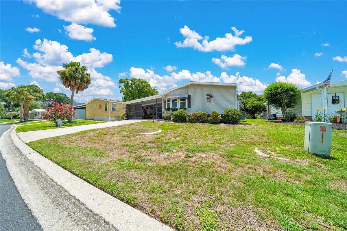 Image 40 of 52 For 926 Saint Andrews Boulevard