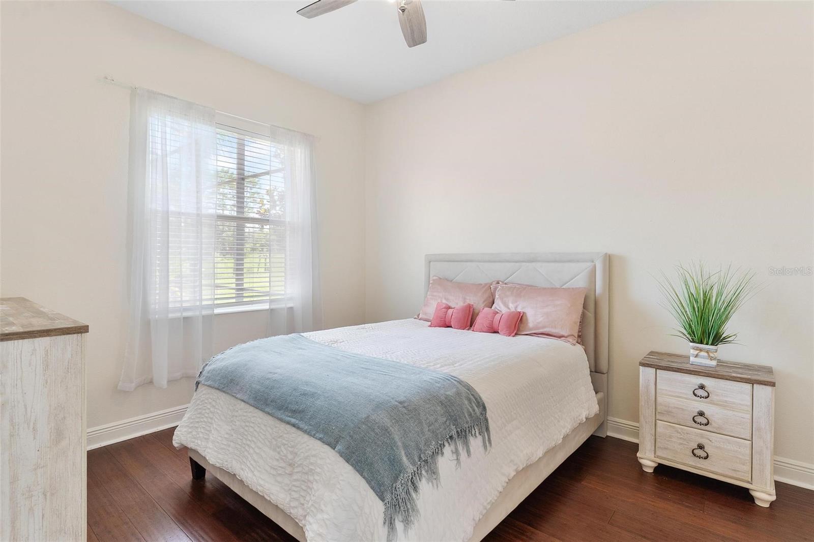 Image 42 of 67 For 5418 Sandy Hill Lane