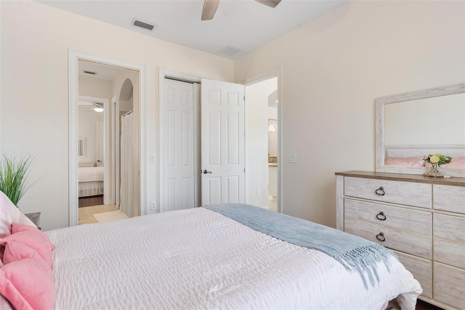 Image 43 of 67 For 5418 Sandy Hill Lane
