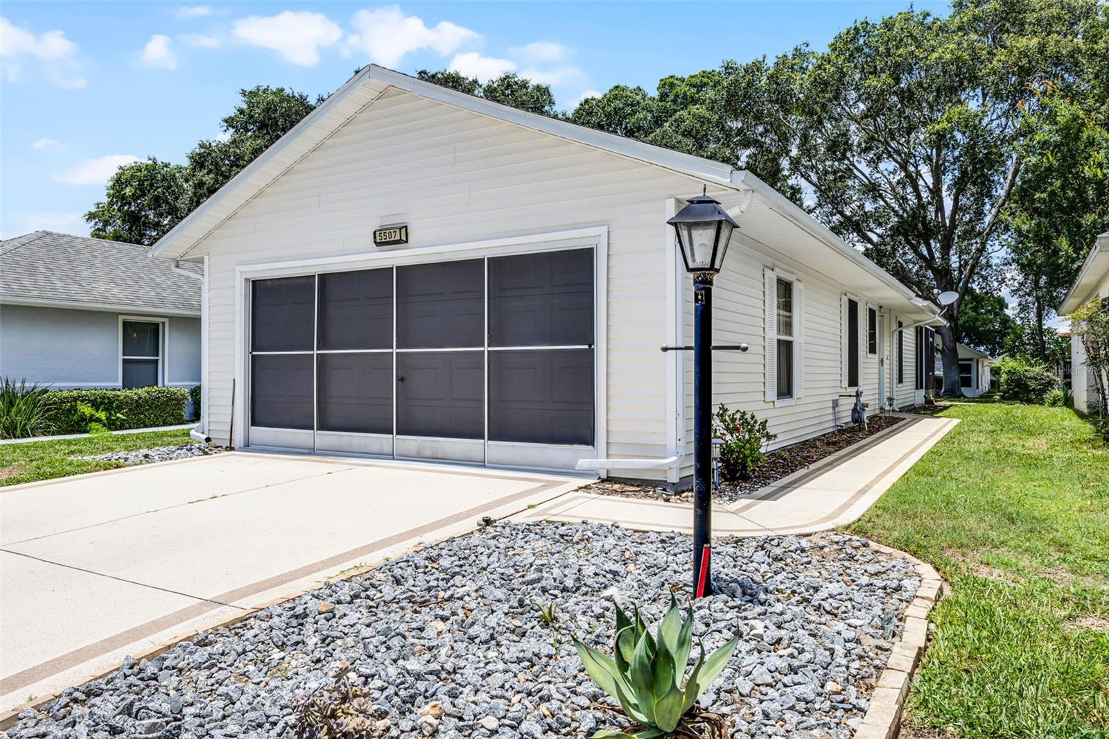 Image 3 of 65 For 5507 Laver Street