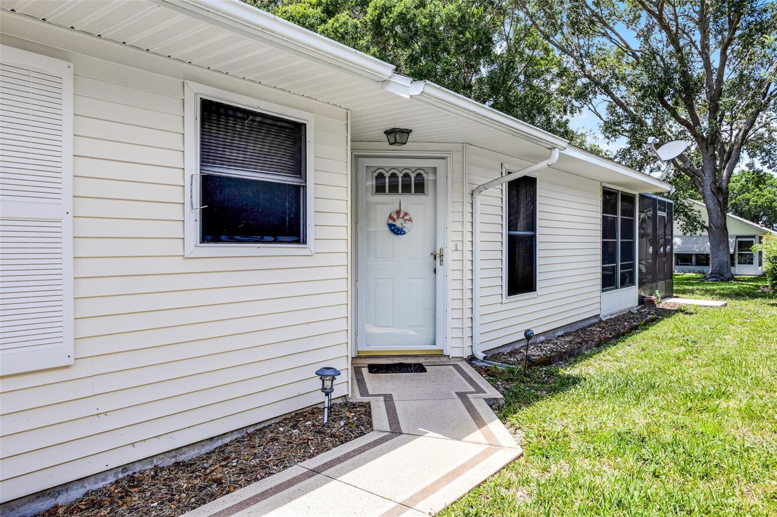 Image 4 of 65 For 5507 Laver Street