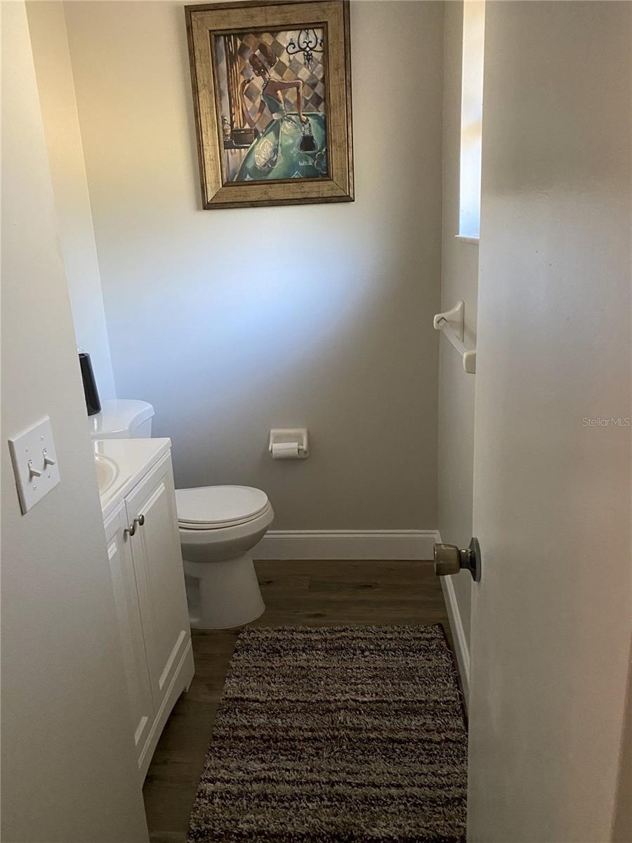Image 11 of 20 For 930 Cedar Circle