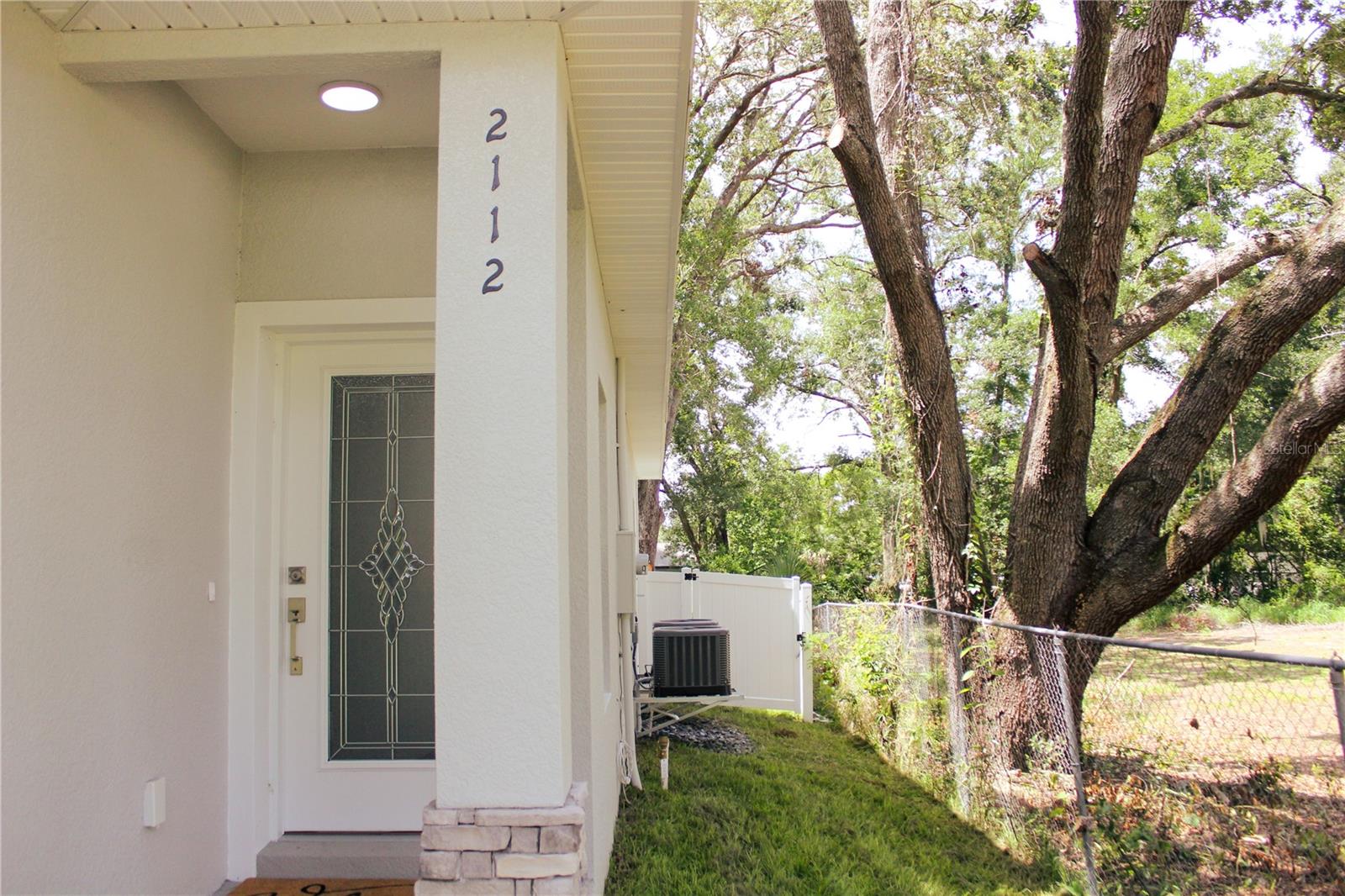 Image 2 of 18 For 2112 Waitman