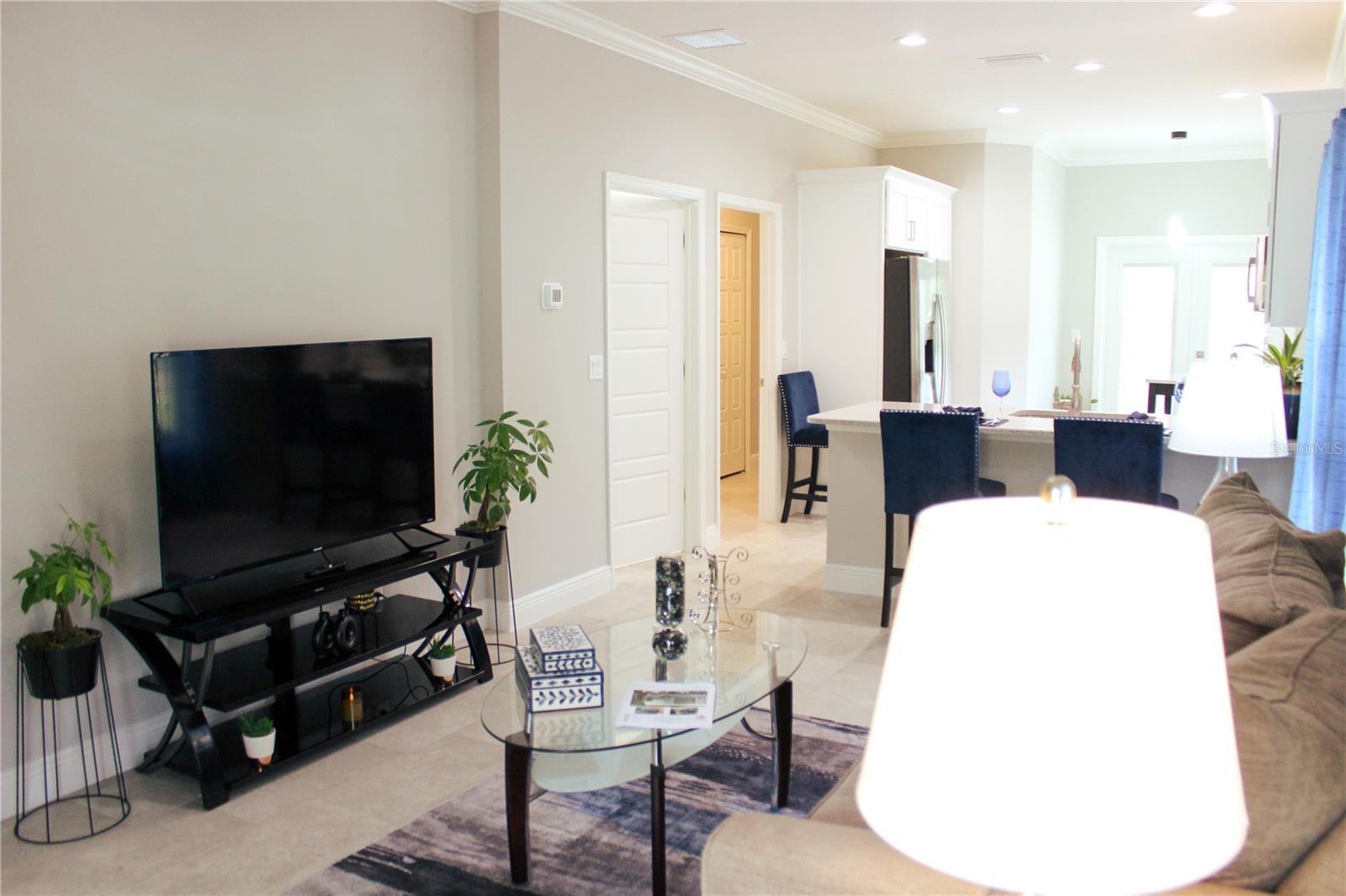 Image 4 of 18 For 2112 Waitman