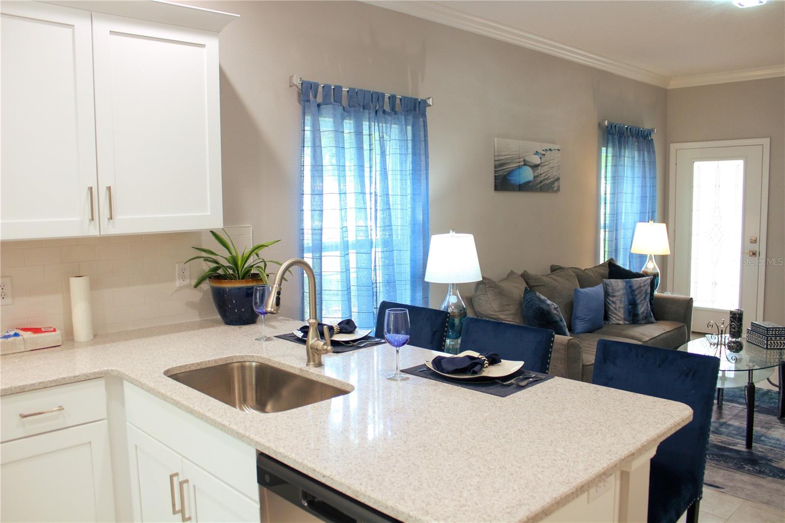 Image 7 of 18 For 2112 Waitman