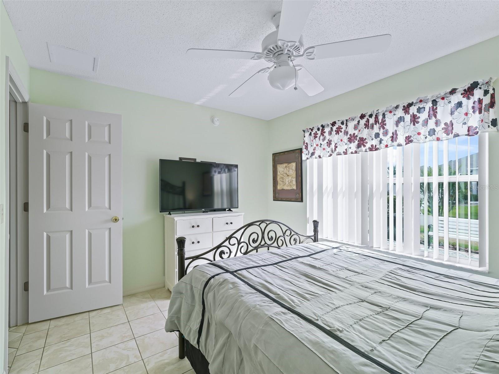 Image 20 of 28 For 17860 89th Natchez Avenue