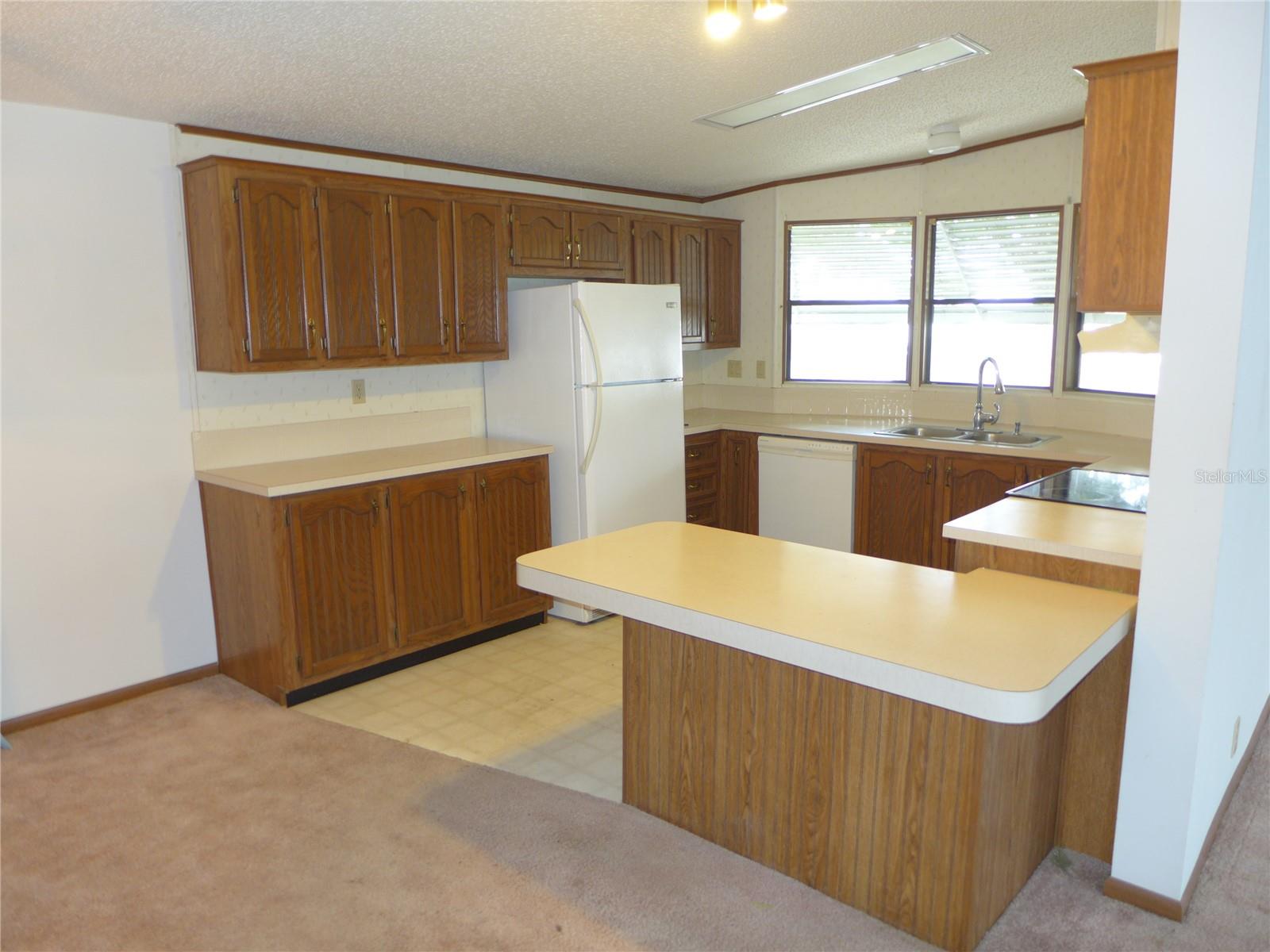 Image 12 of 41 For 432 Santa Fe Road E