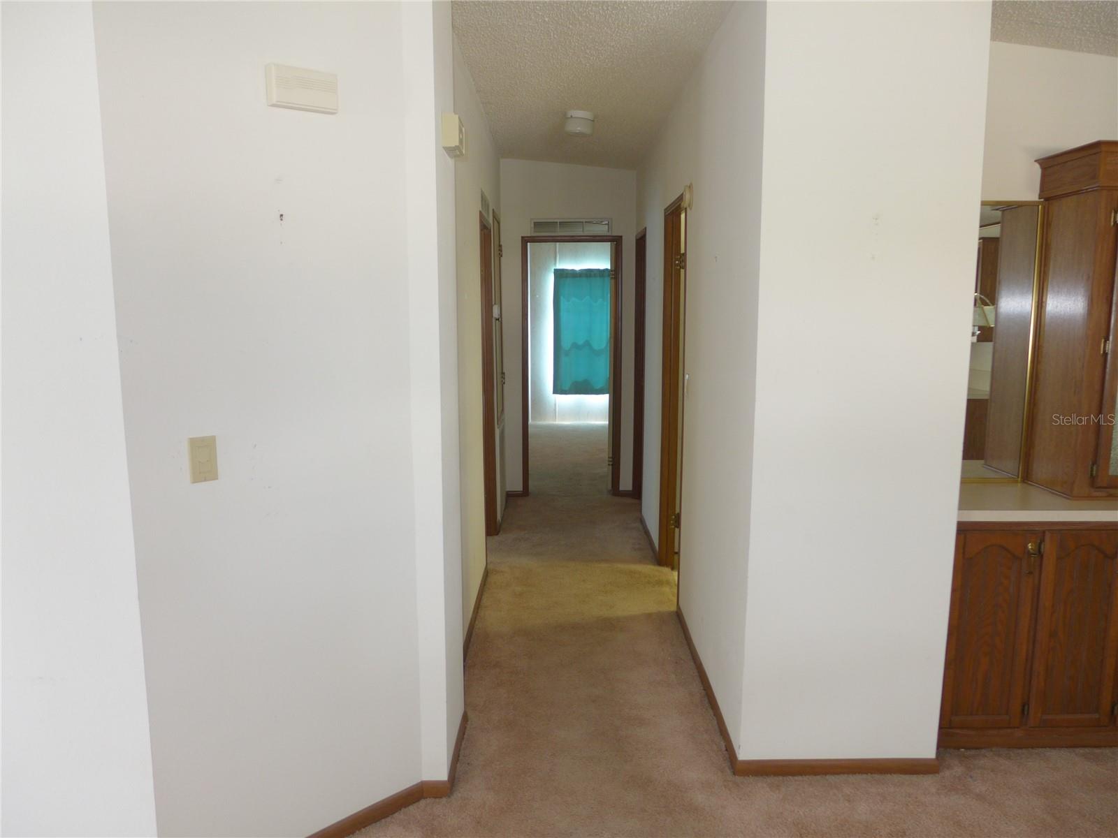 Image 14 of 41 For 432 Santa Fe Road E
