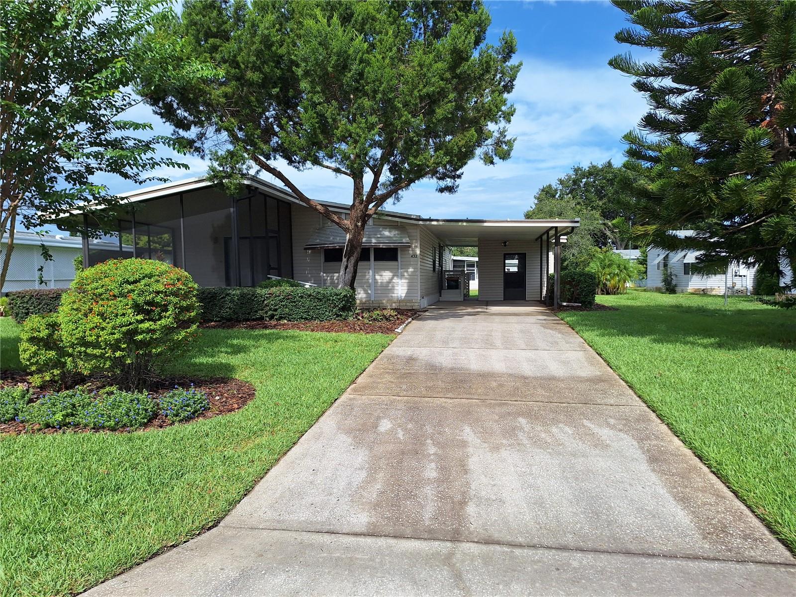Image 2 of 41 For 432 Santa Fe Road E