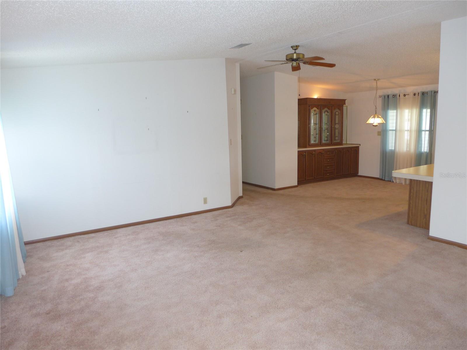Image 9 of 41 For 432 Santa Fe Road E