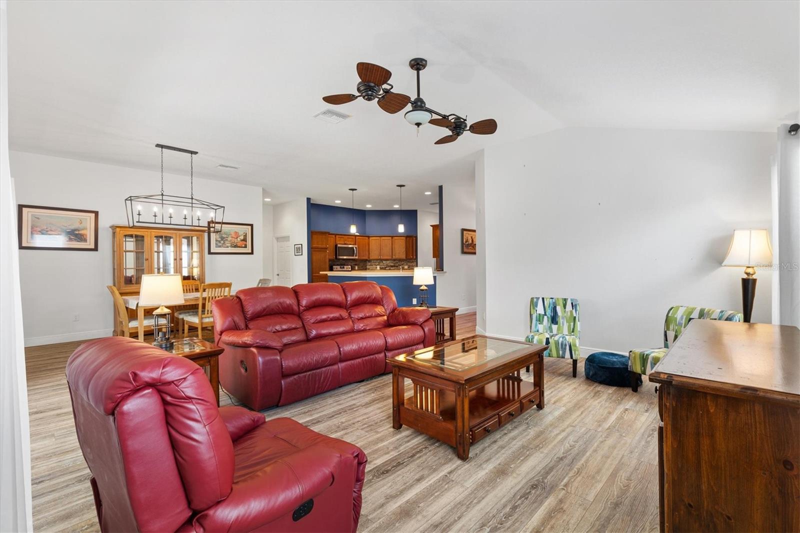 Image 10 of 39 For 3759 Orient Avenue