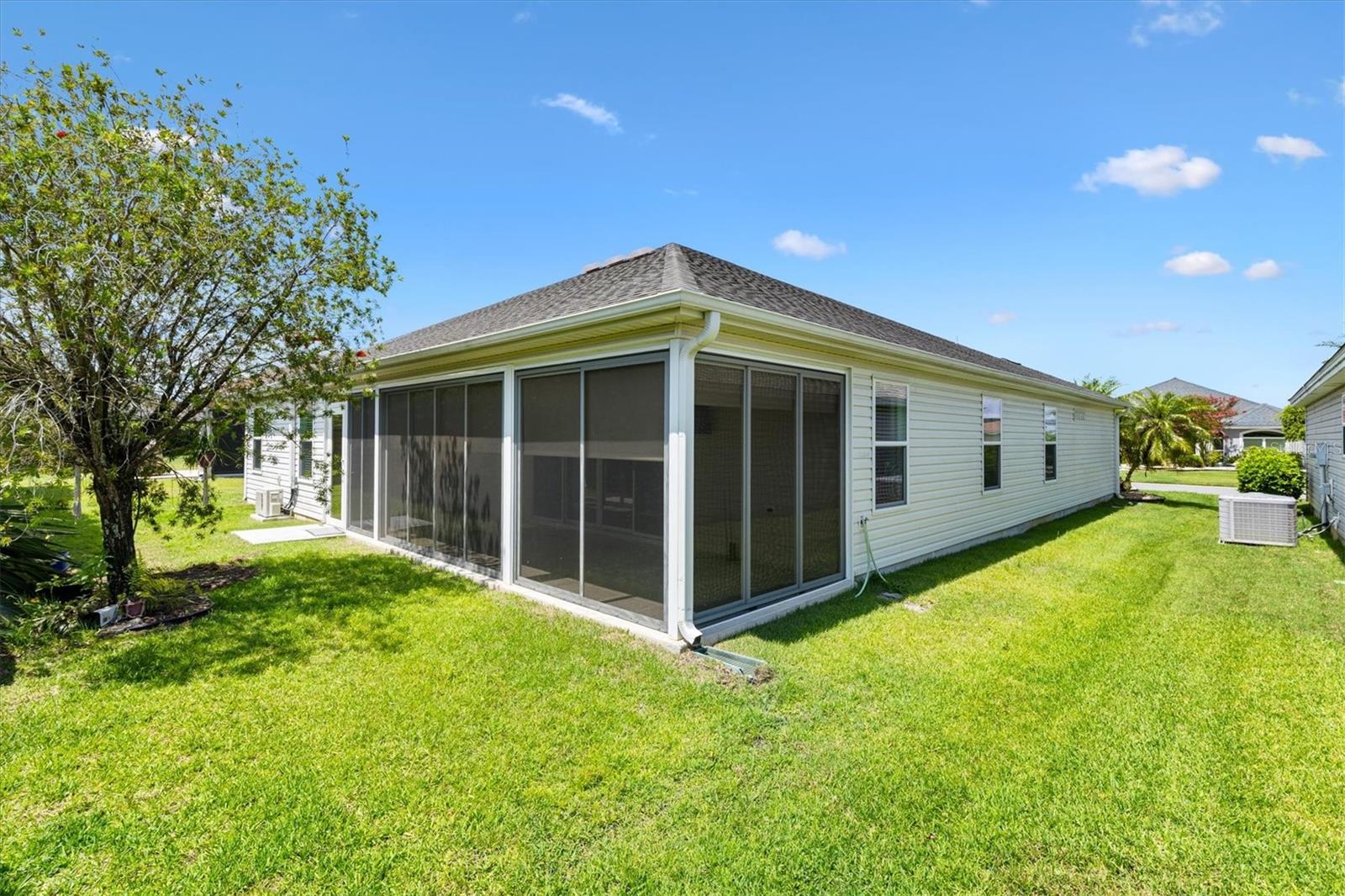 Image 25 of 39 For 3759 Orient Avenue