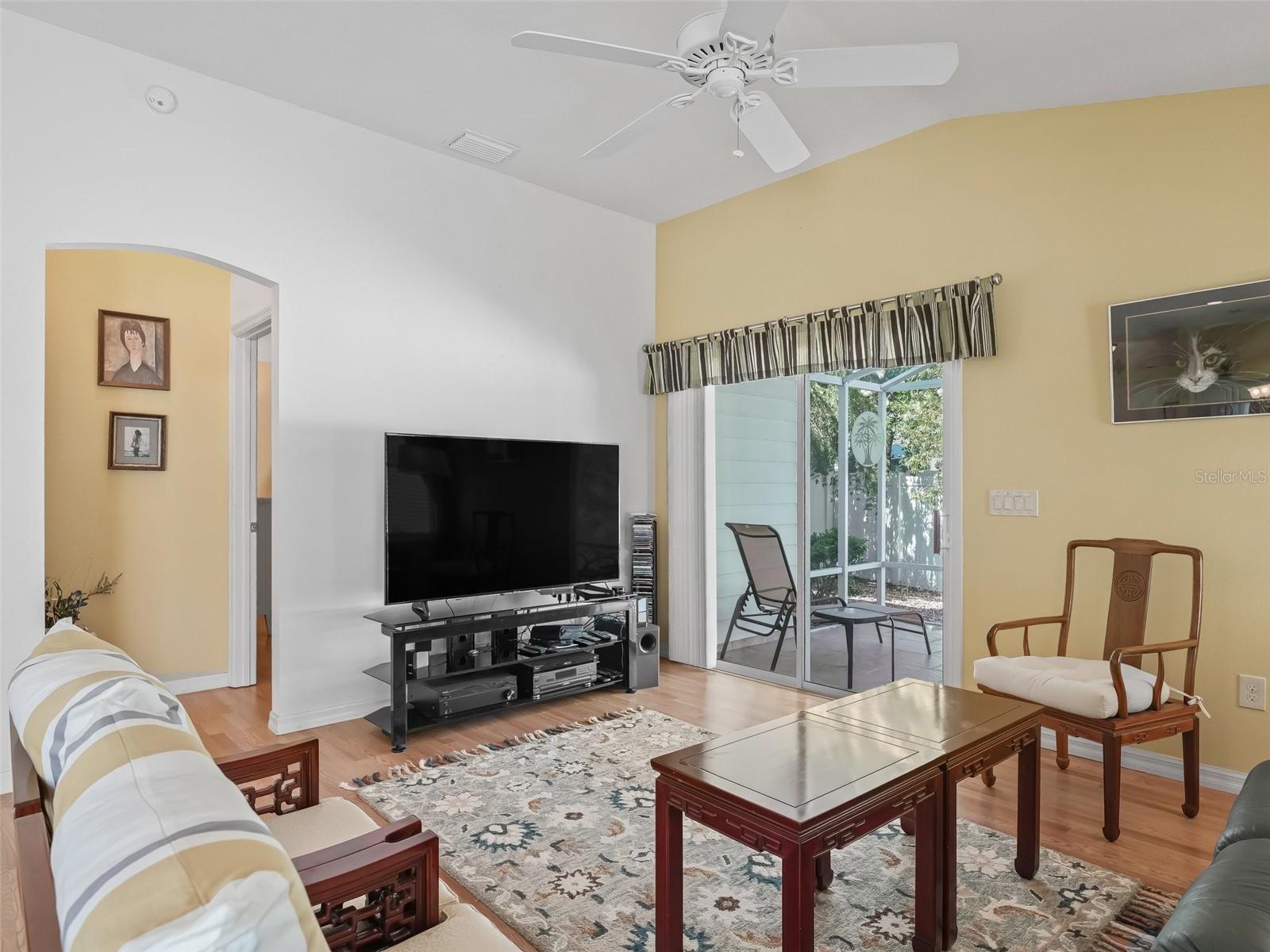 Image 18 of 48 For 1762 Meadowlark Avenue