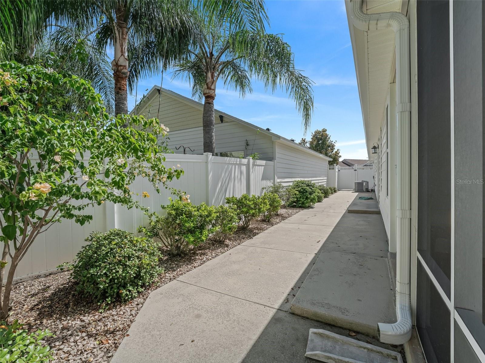 Image 39 of 48 For 1762 Meadowlark Avenue