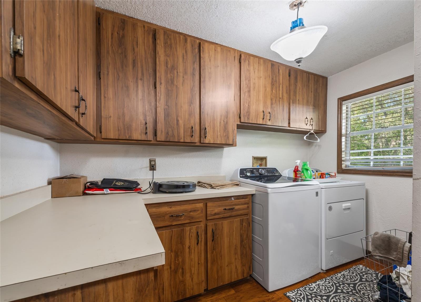 Image 11 of 45 For 15733 Tower View Drive