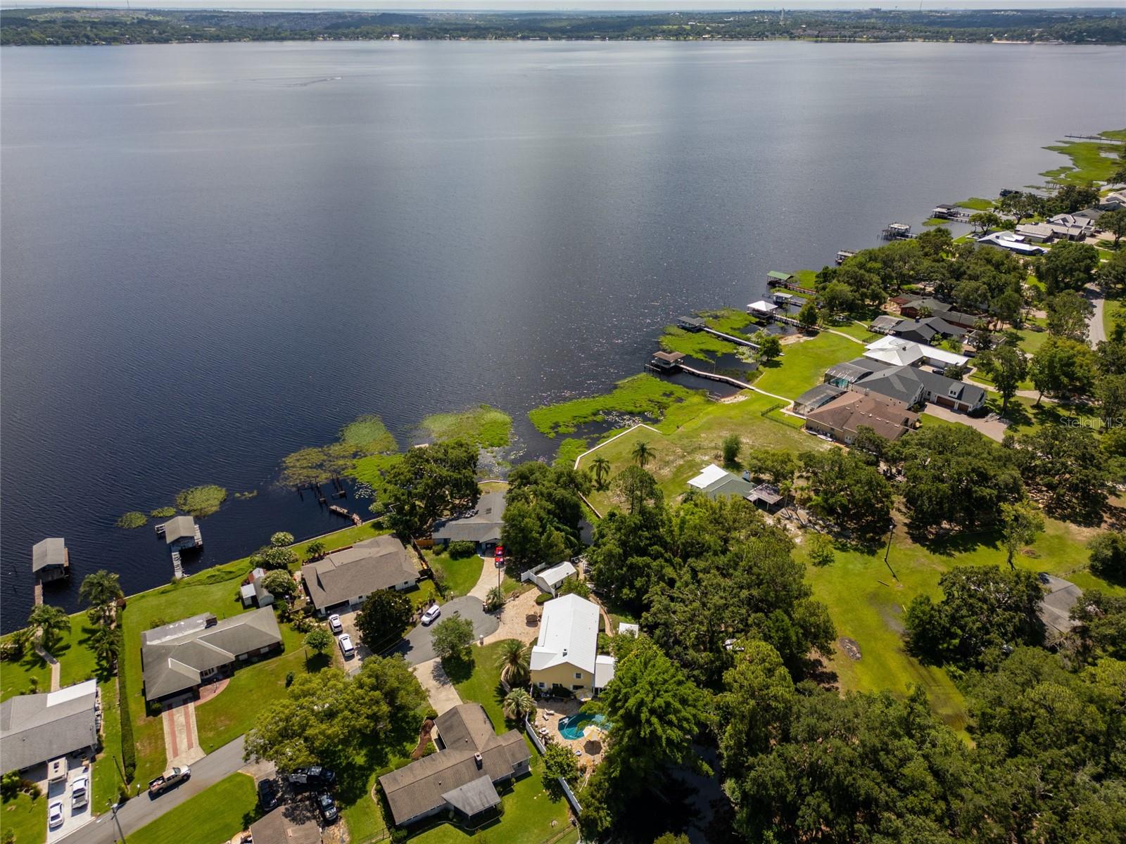 Image 21 of 45 For 15733 Tower View Drive