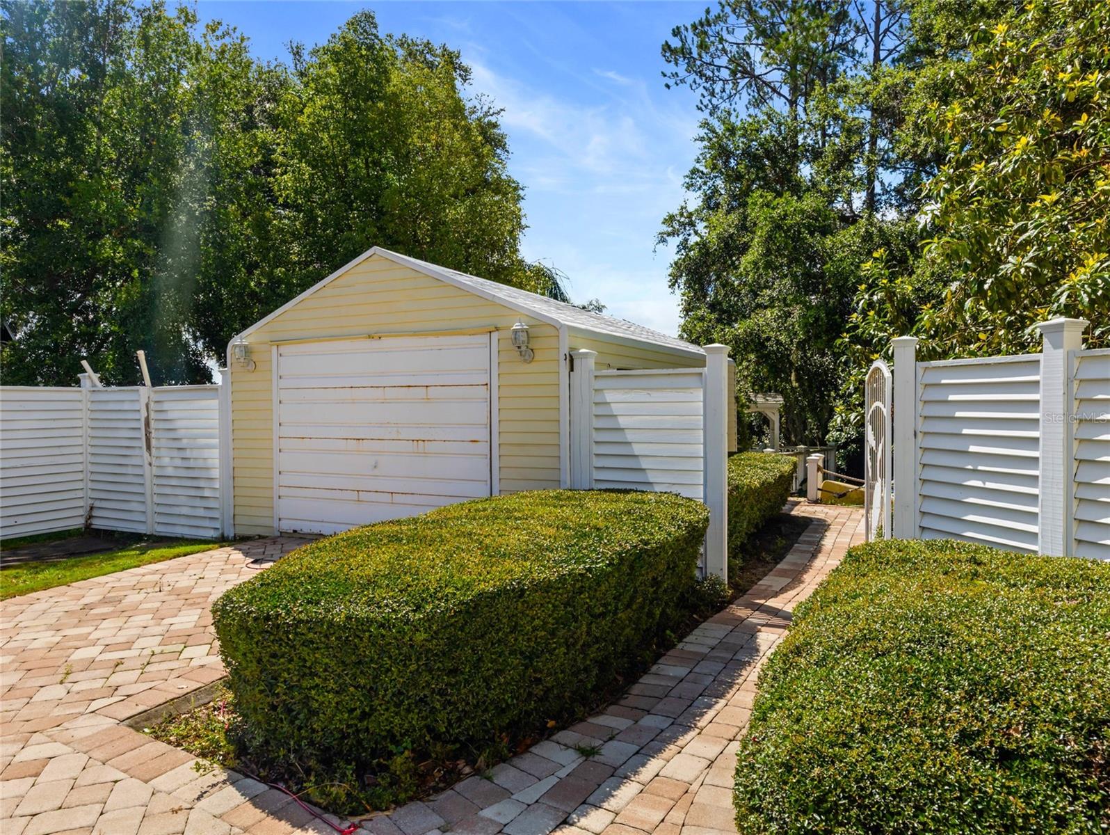 Image 31 of 45 For 15733 Tower View Drive