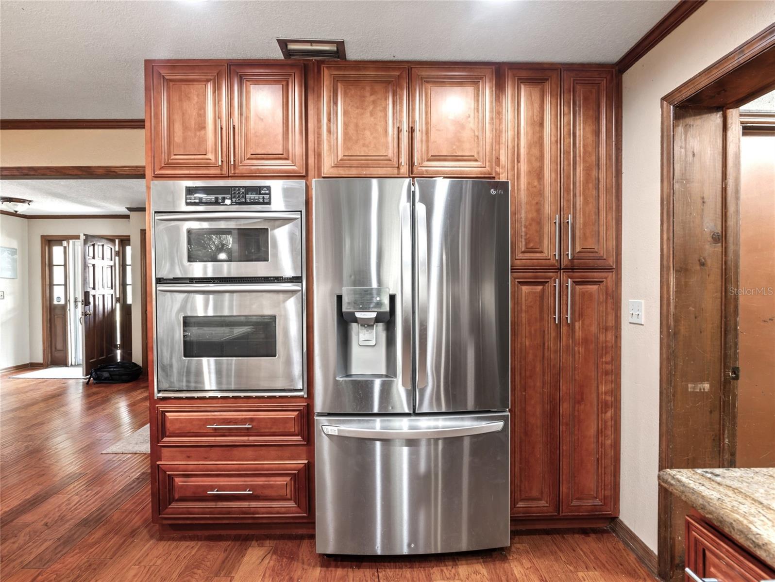 Image 6 of 45 For 15733 Tower View Drive