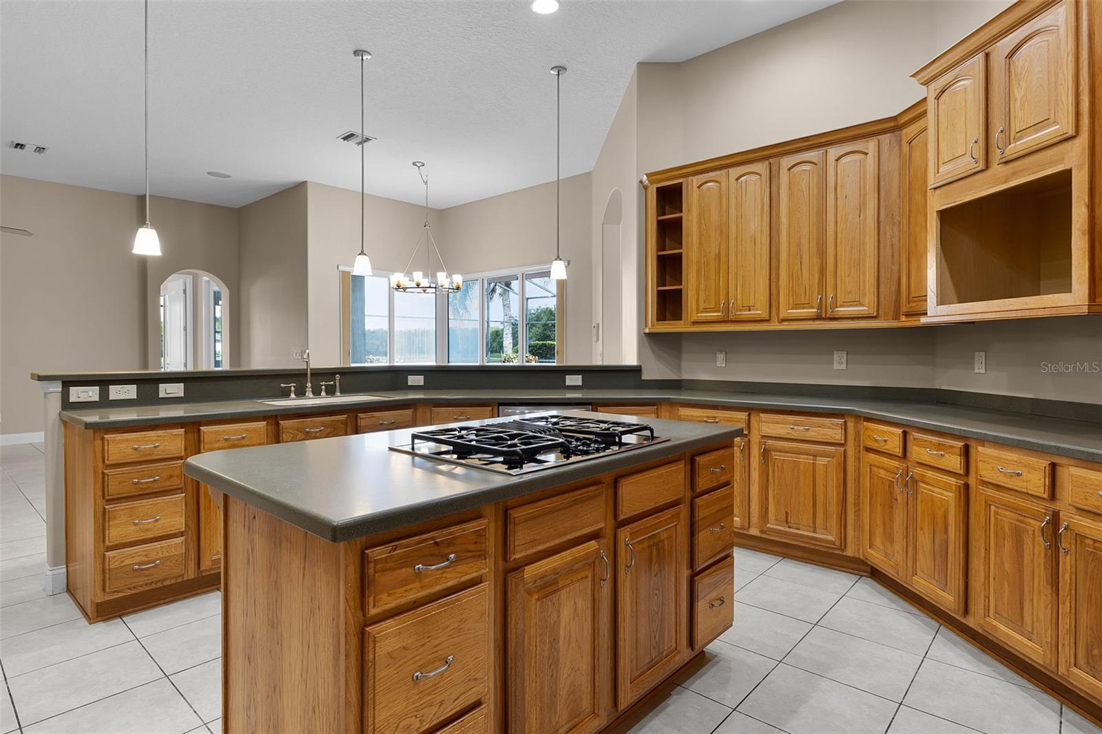 Image 13 of 51 For 7303 Spring Mountain Lane